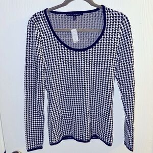 WHBM S Black & Ecru Thatch Sweater with Black Trim